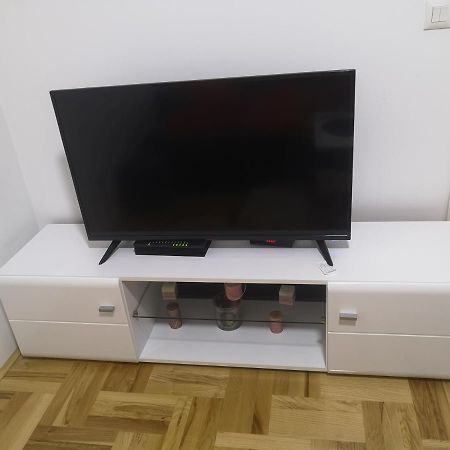 Jednosoban Stan Zoja Apartment Podgoriţa Exterior foto