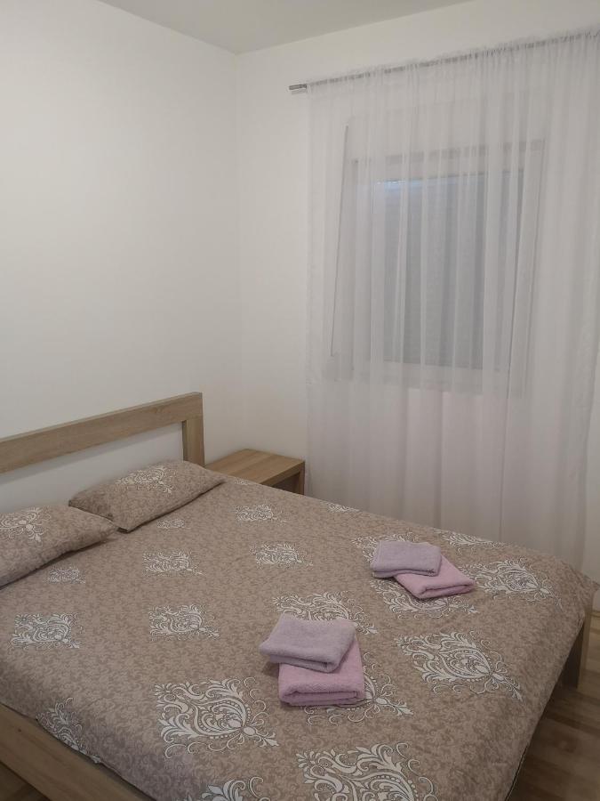 Jednosoban Stan Zoja Apartment Podgoriţa Exterior foto